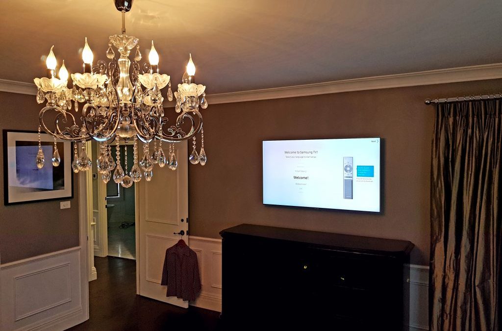 Samsung 55″ QLED TV Wall Mounted on Gyprock